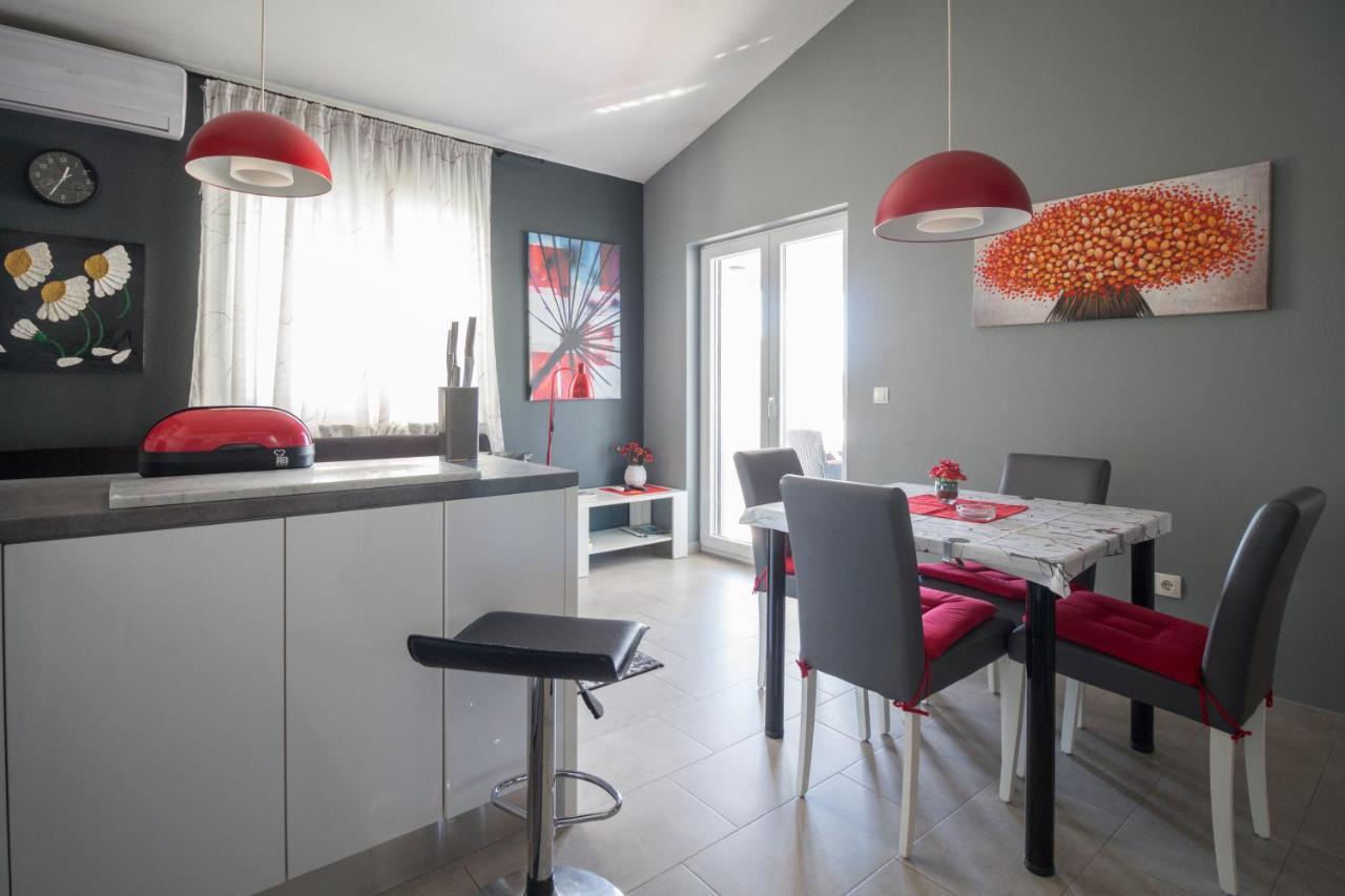 Holiday House Zaton 닌 외부 사진